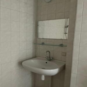 housePhoto