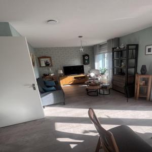housePhoto