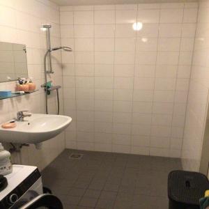 housePhoto