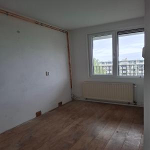 housePhoto