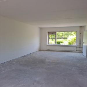 housePhoto