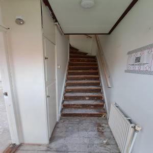 housePhoto