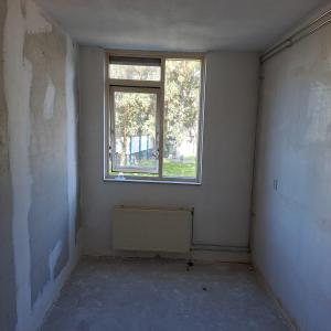 housePhoto