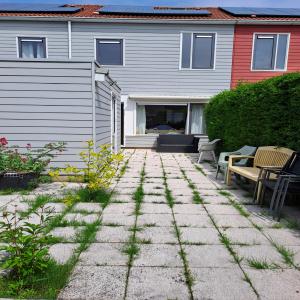 housePhoto