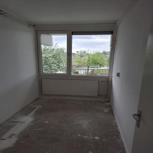 housePhoto