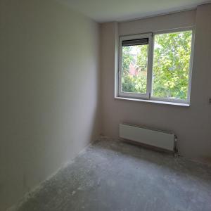 housePhoto