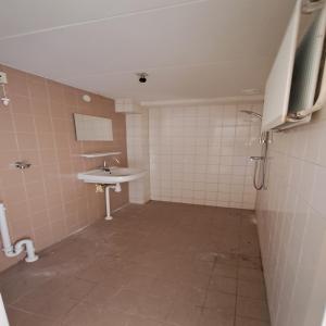 housePhoto
