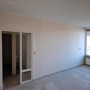 housePhoto