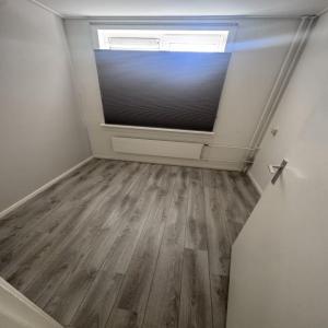 housePhoto