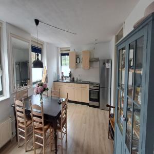 housePhoto