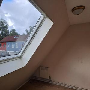 housePhoto