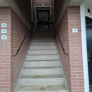 housePhoto