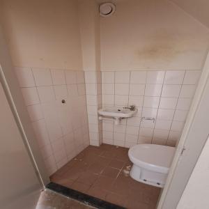 housePhoto