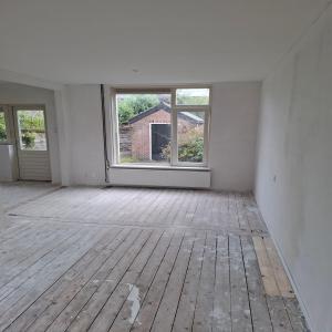 housePhoto