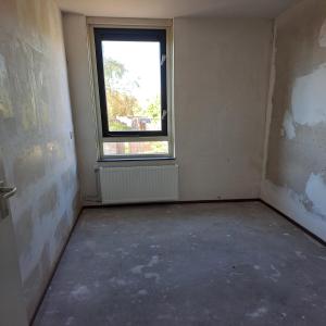 housePhoto