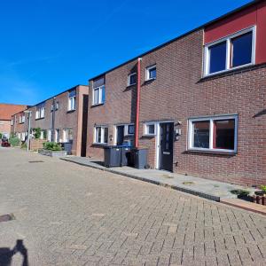housePhoto