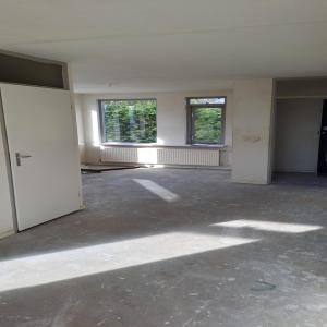 housePhoto