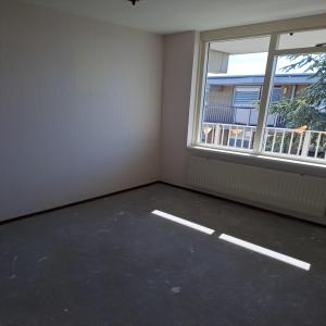 housePhoto