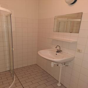 housePhoto