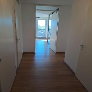 housePhoto
