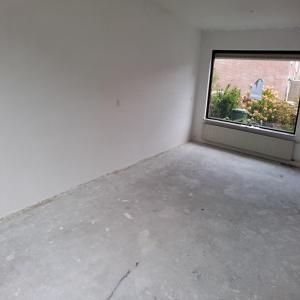 housePhoto