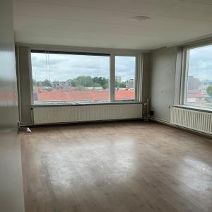housePhoto
