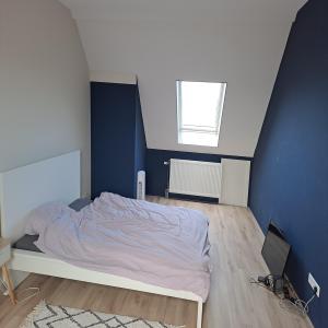 housePhoto