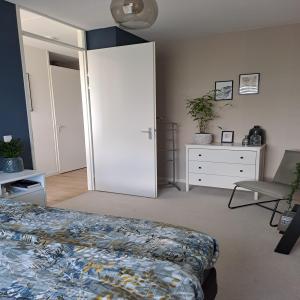housePhoto