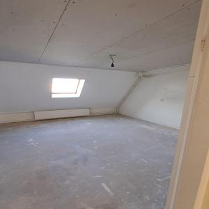 housePhoto