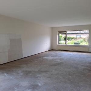 housePhoto