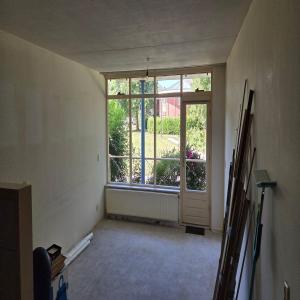 housePhoto