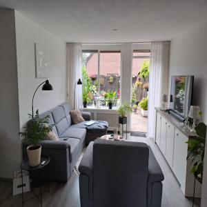 housePhoto