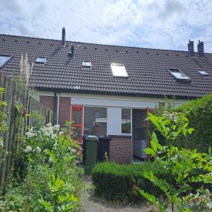 housePhoto