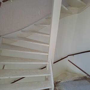 housePhoto