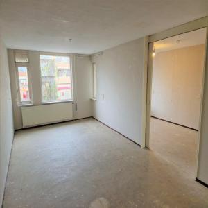housePhoto