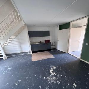 housePhoto