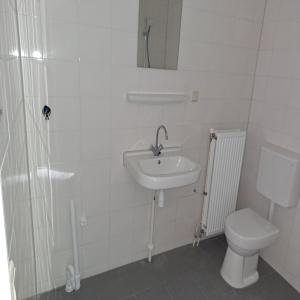 housePhoto