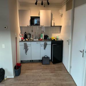 housePhoto