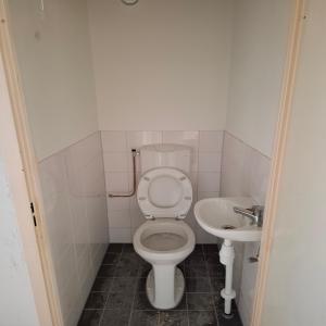 housePhoto
