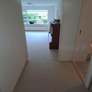 housePhoto
