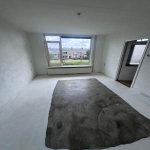 housePhoto