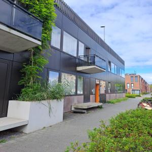 housePhoto