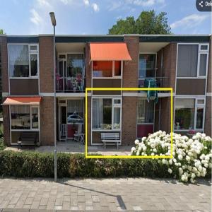 housePhoto