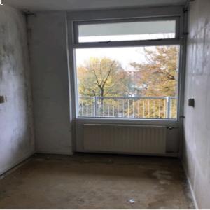 housePhoto