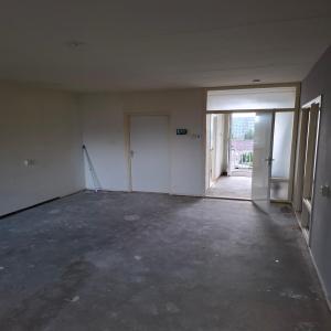 housePhoto