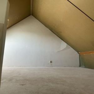 housePhoto