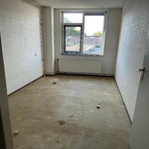 housePhoto