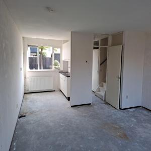 housePhoto