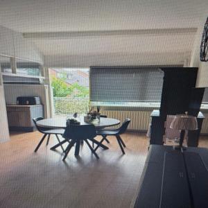 housePhoto