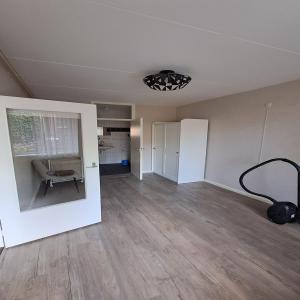 housePhoto